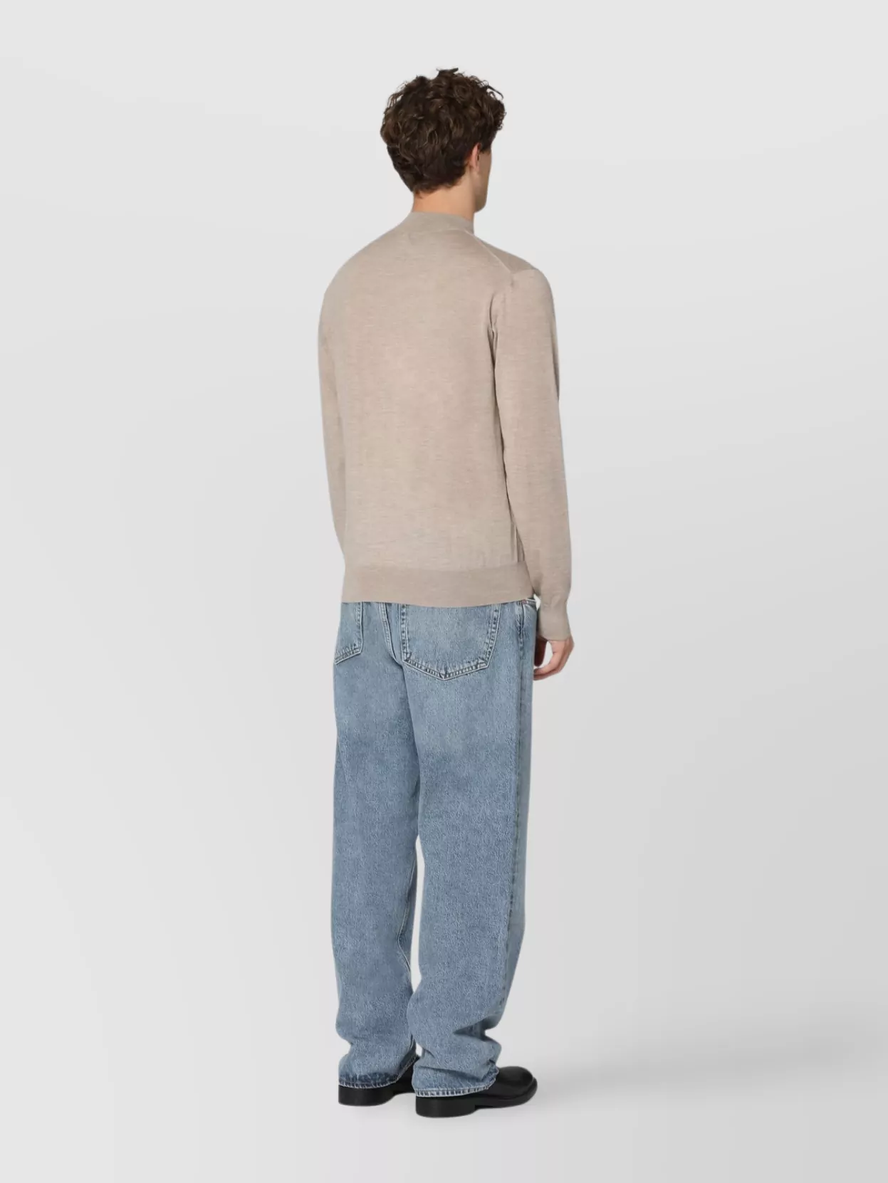 Bottega Veneta Lightweight Cashmere Crew-Neck Sweater With Ribbed Knit