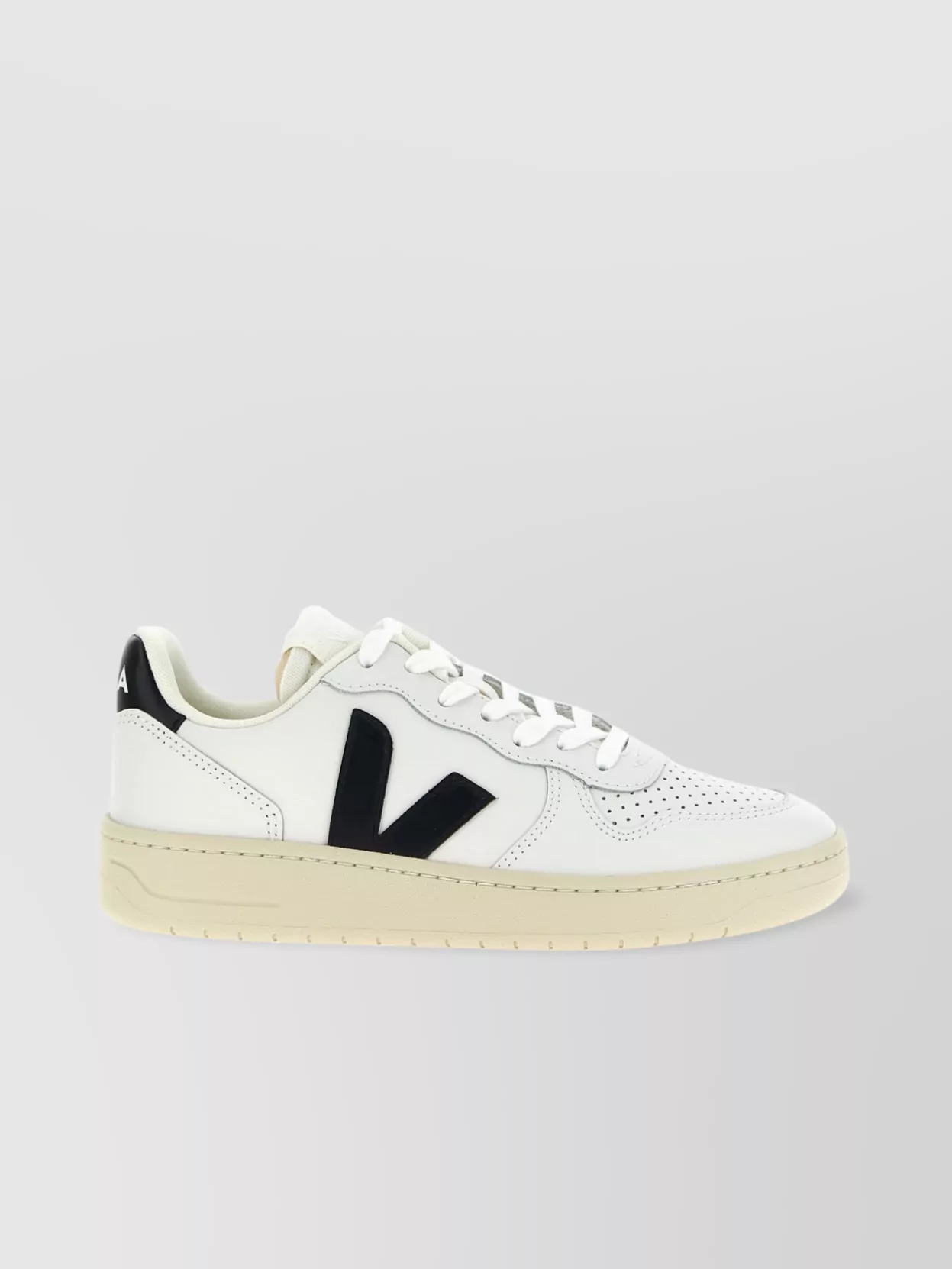 Veja Low-Top Sneakers With Perforated Detailing And Rubber Sole