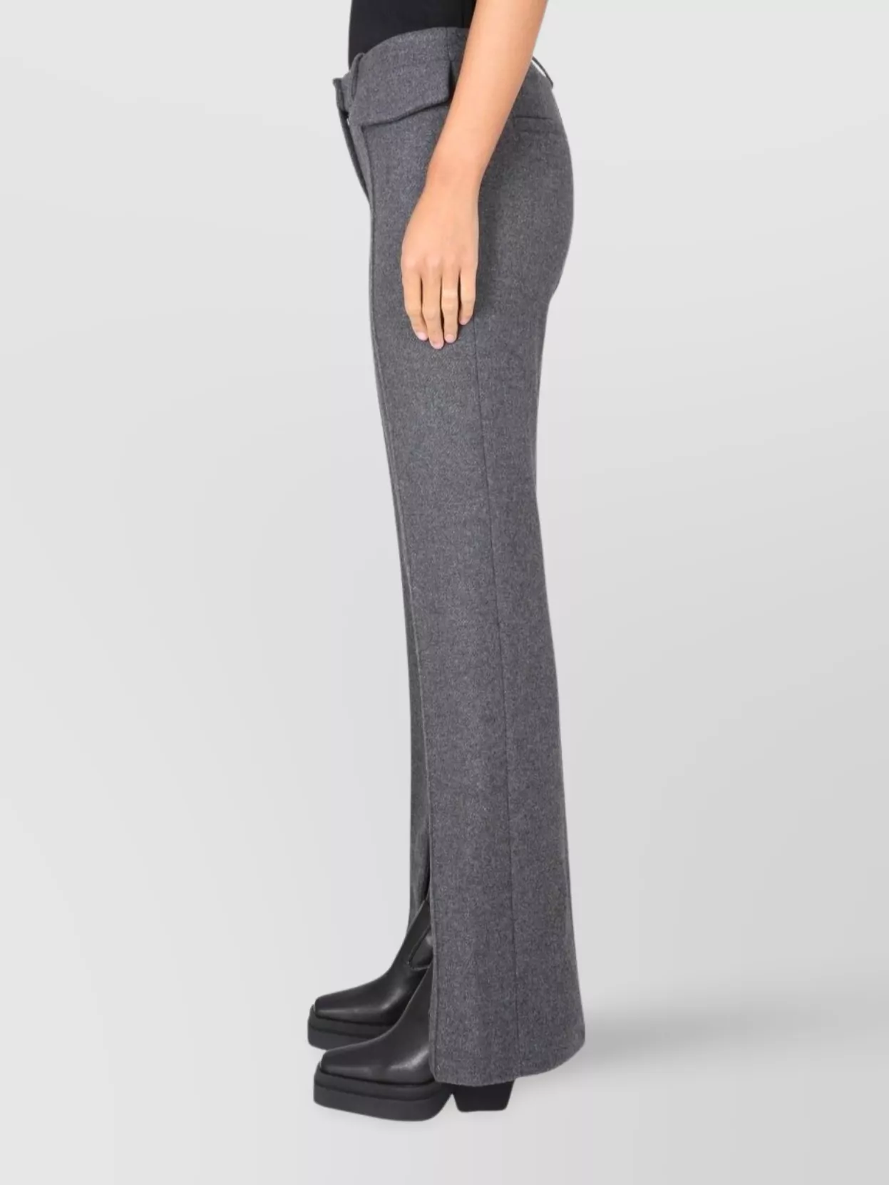 THE MANNEI STRUCTURED PANTS FEATURING PEAKED LAPELS
