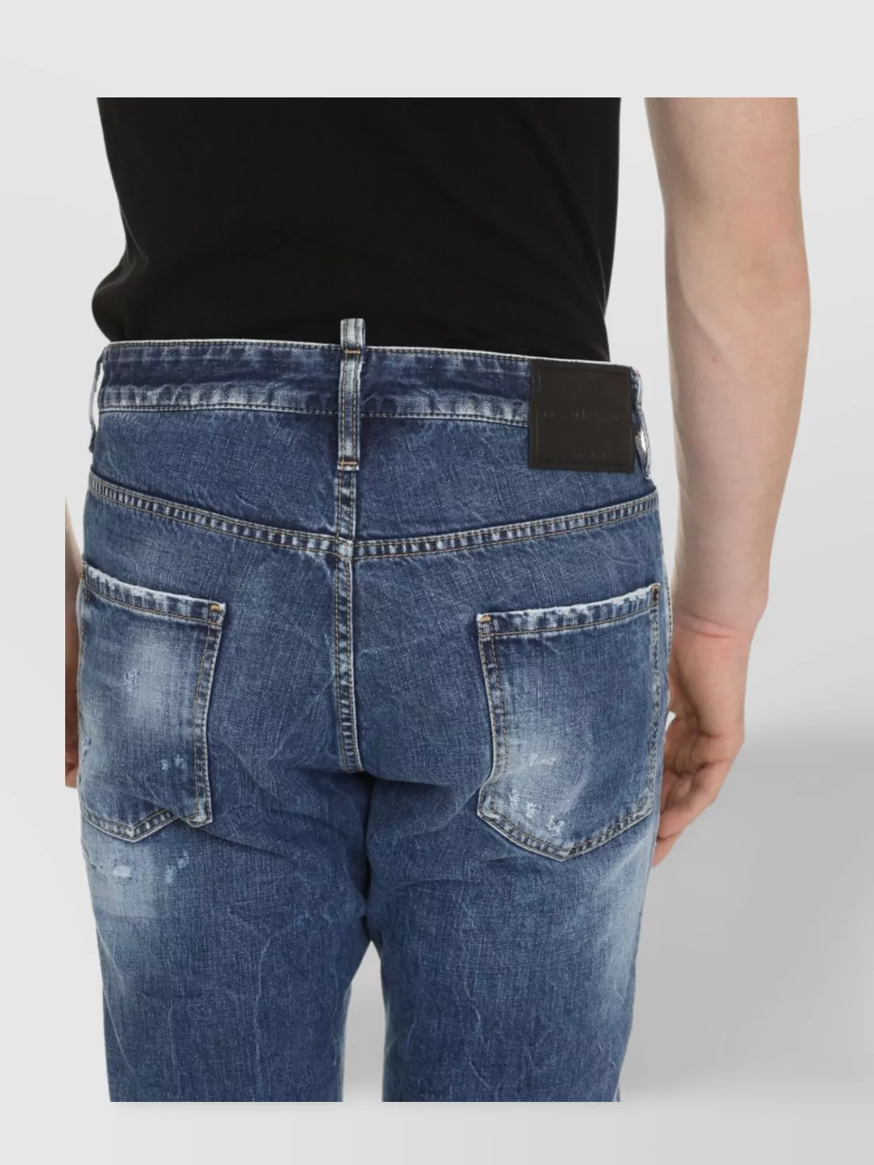 Dsquared2 Stylish 5-pocket Distressed Jeans