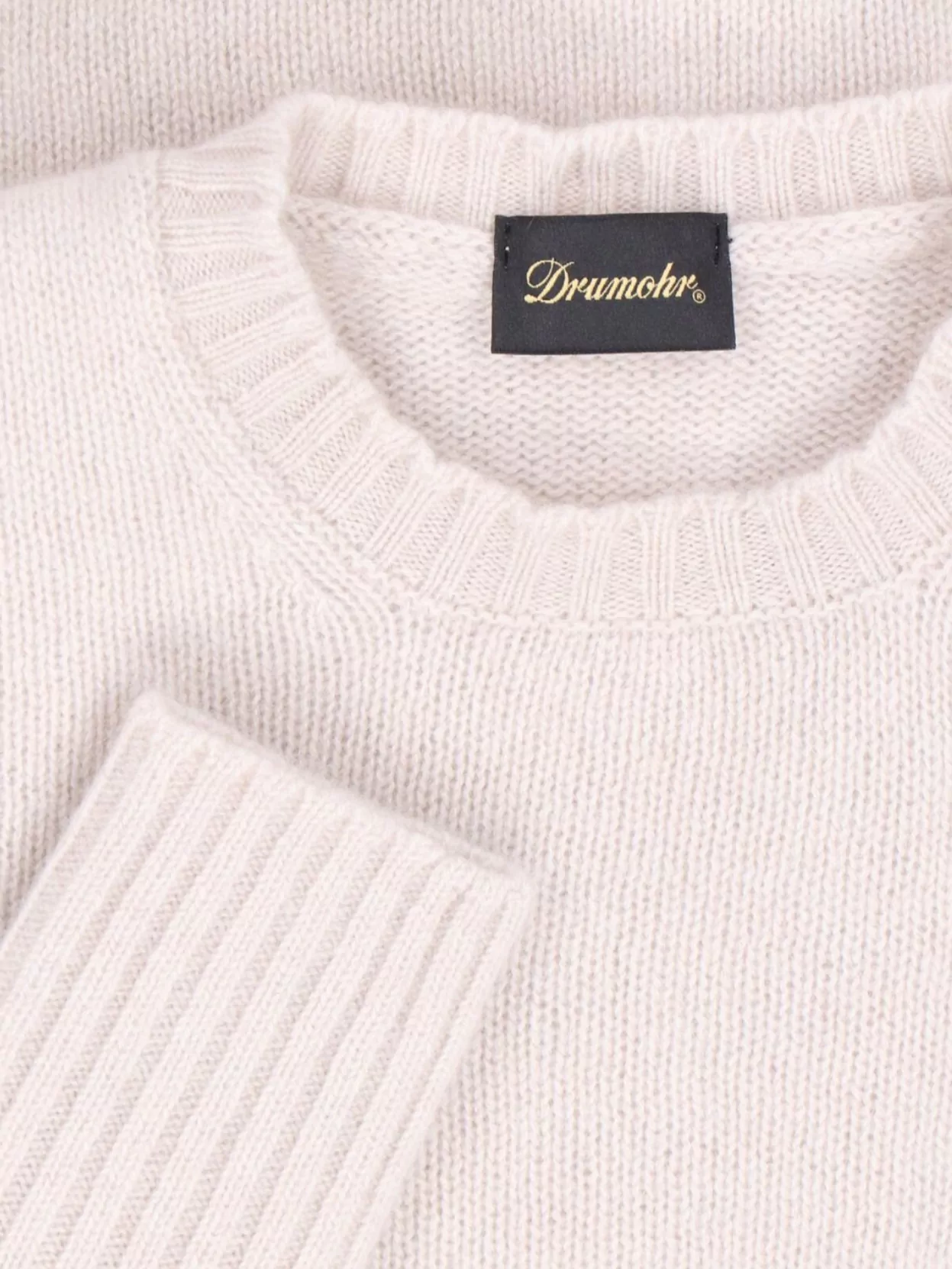 Drumohr Ribbed Crewneck Sweater With Soft Texture