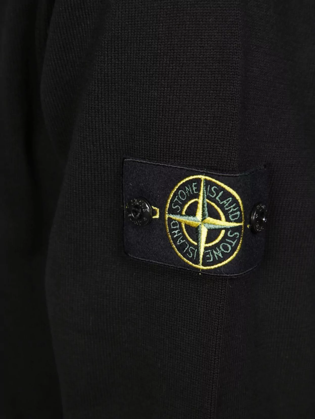 Stone Island Ribbed Cuffs Knitwear For A Stylish Look