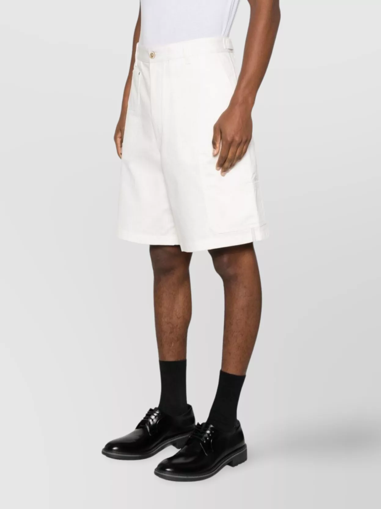Givenchy Tailored Casual Shorts Featuring Pockets