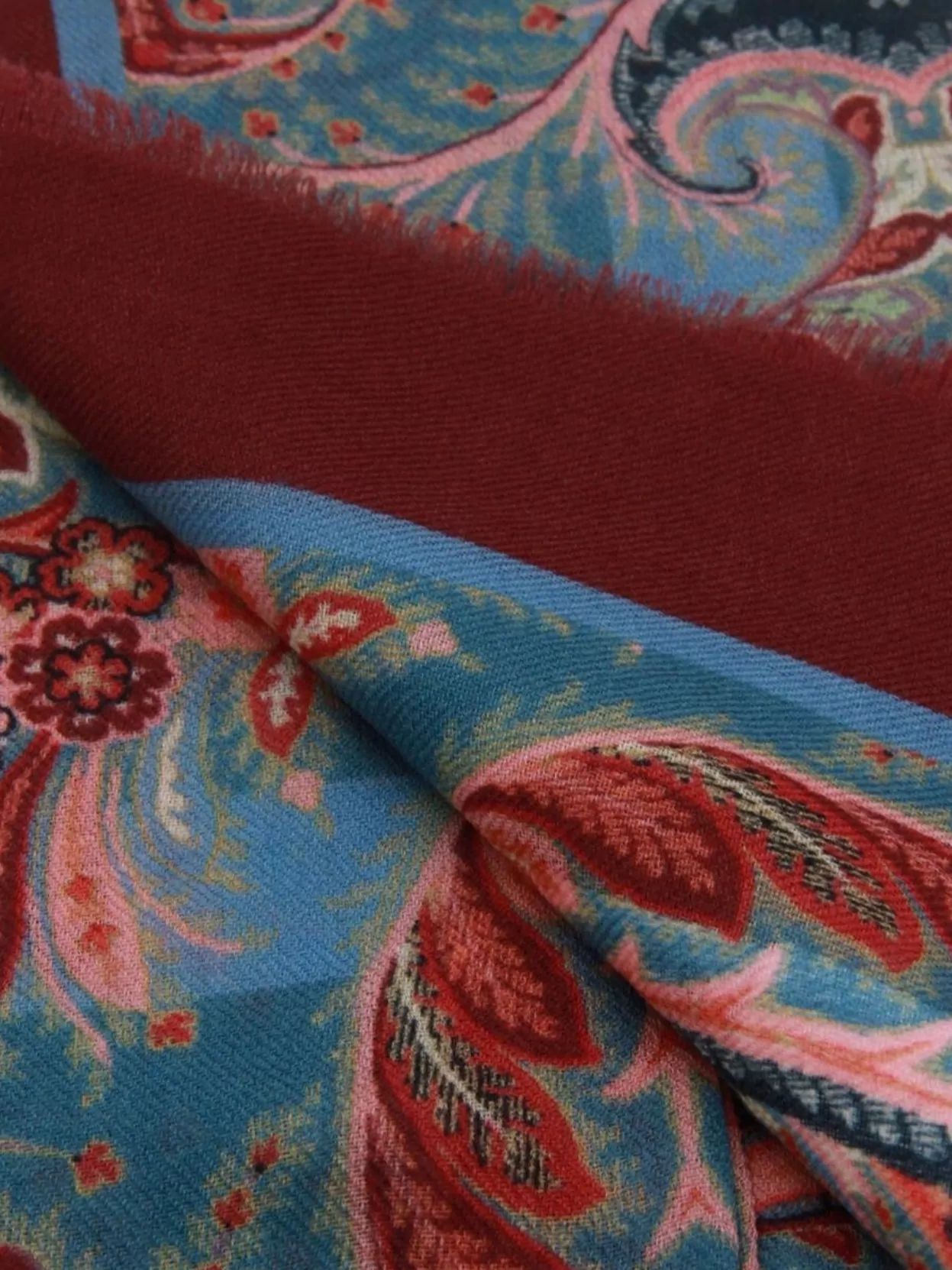 Etro Fringed Edges Paisley Pattern Scarf In Burgundy