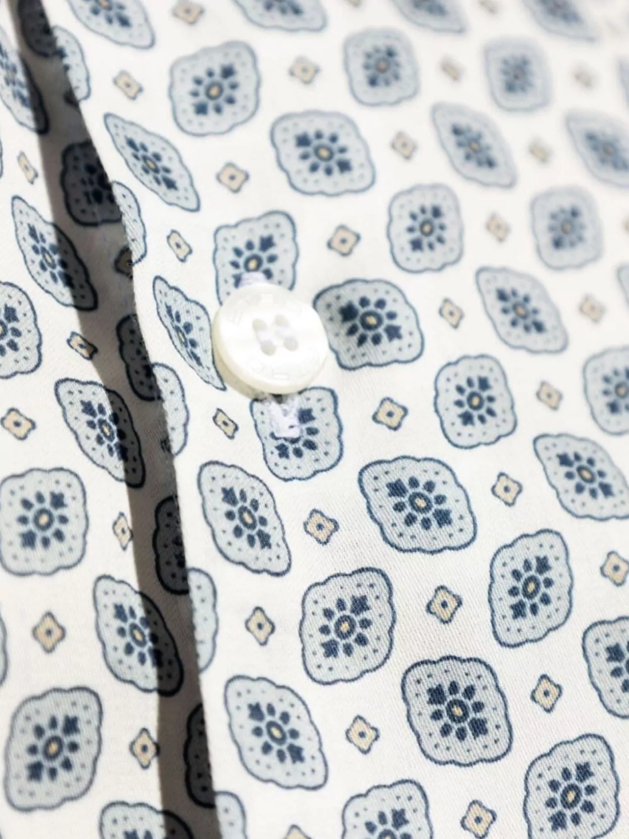 Etro Paisley Print Shirt Buttoned Hems