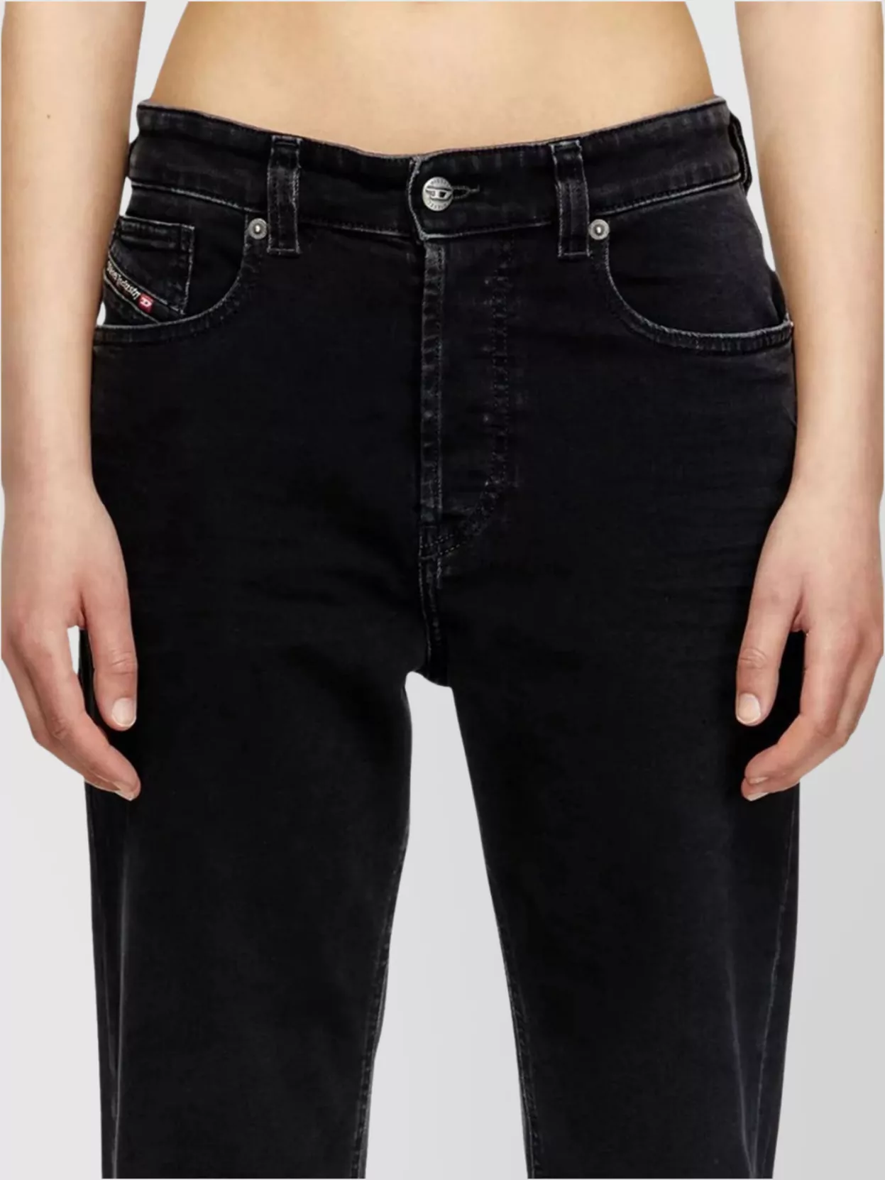Diesel 1988 Low-Rise Regular Fit Jeans