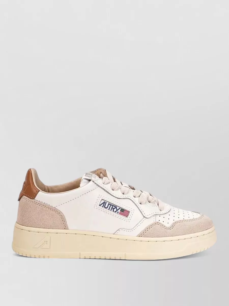 Autry Leather Medalist Low-Top Sneakers