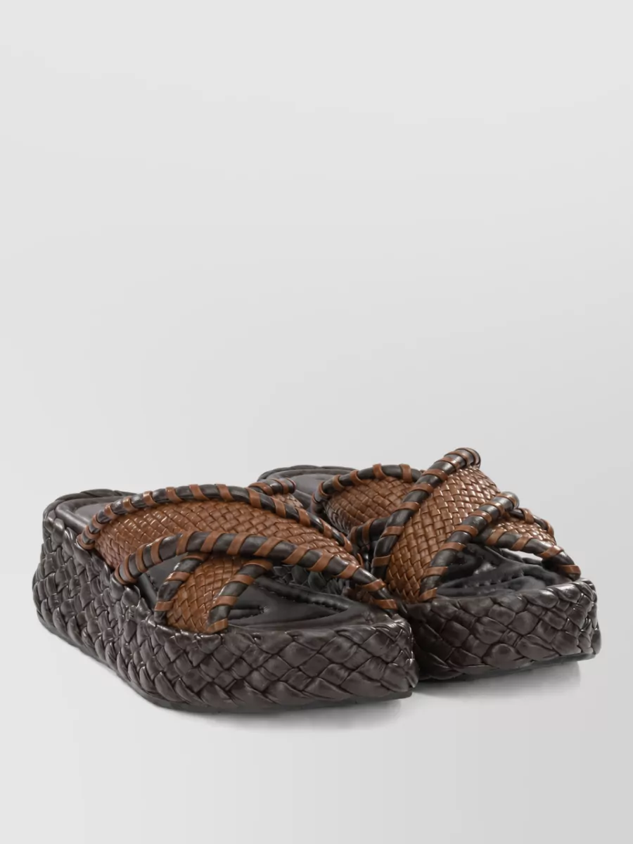 Pons Quintana leather slides
