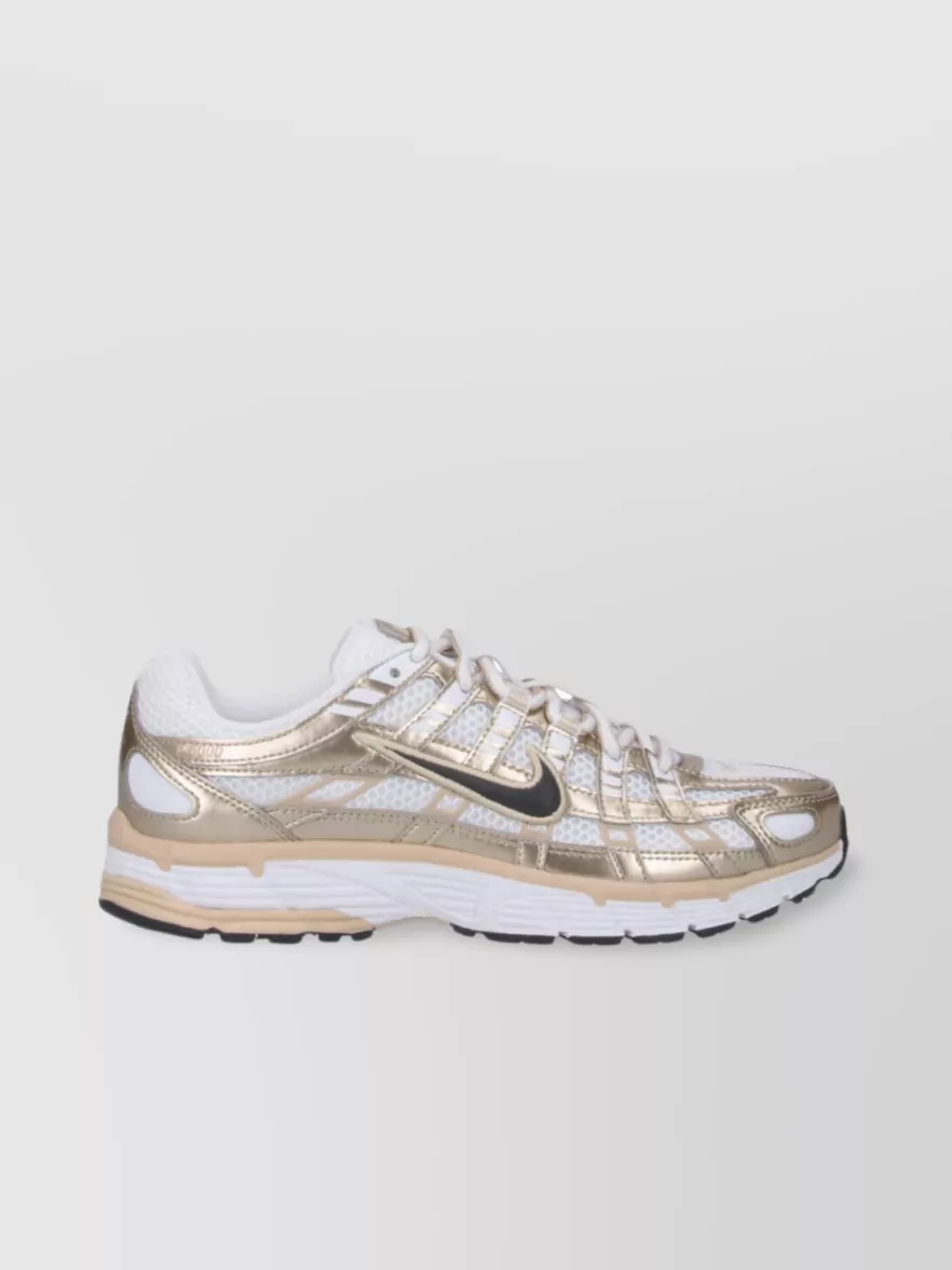 Nike Shiny Low Top Sneakers