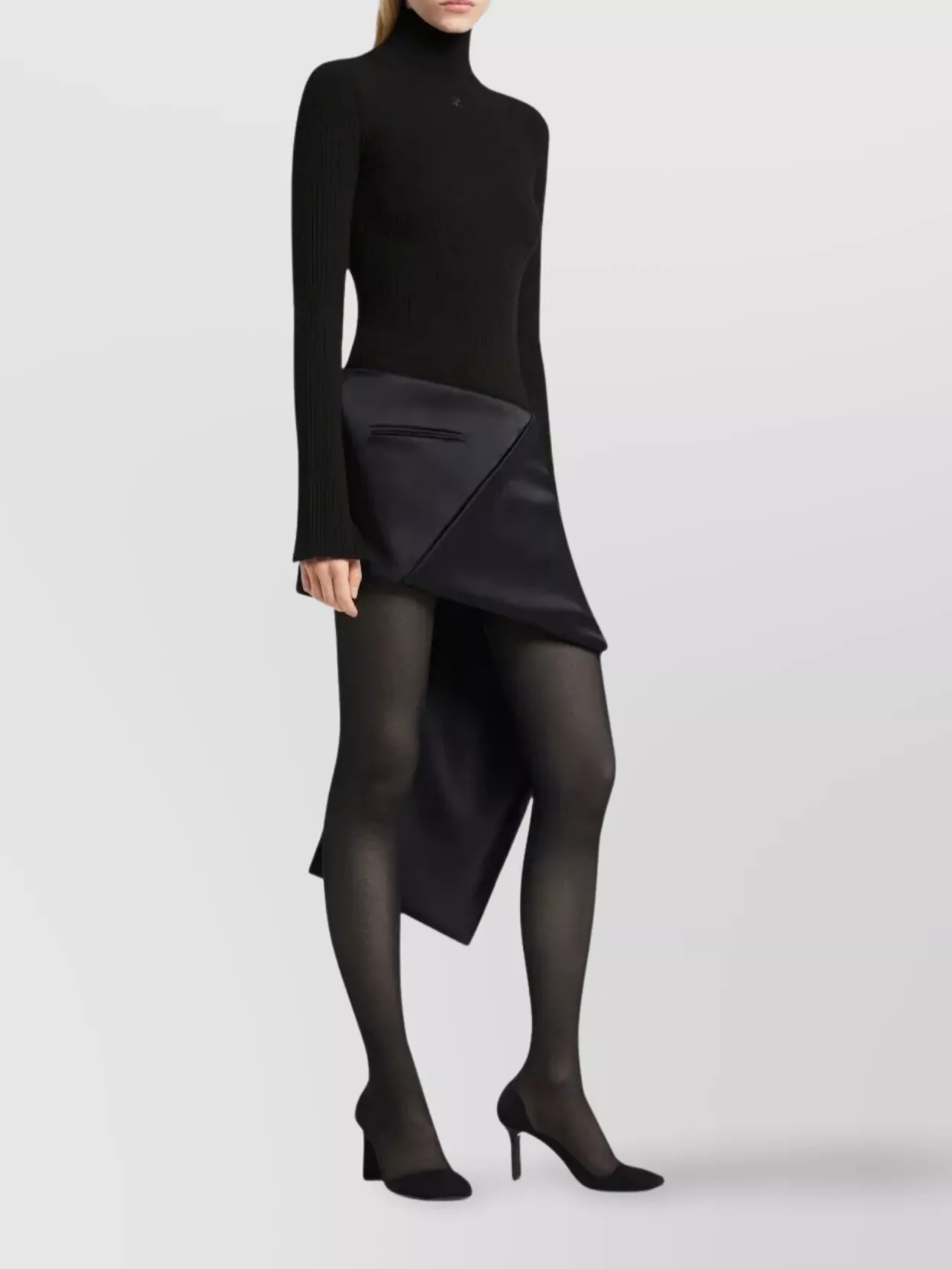 Courrèges Fitted Long Sleeve Ribbed Bodysuit In Black
