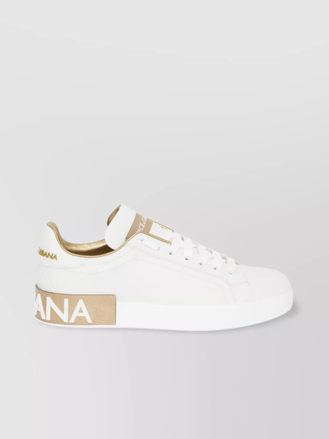 Dolce & Gabbana Sneakers With Contrast Heel Tab In White