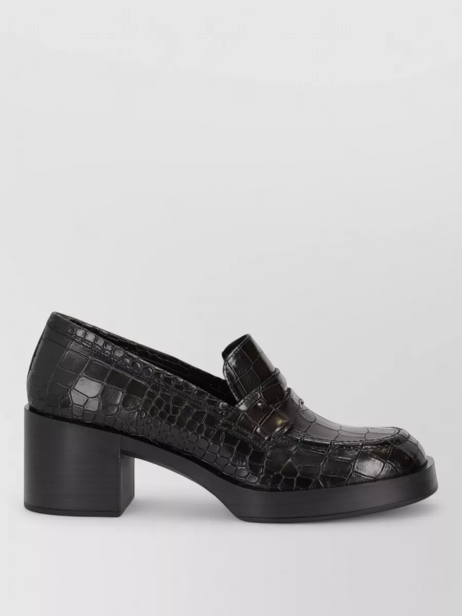 La Rose Leather Loafers