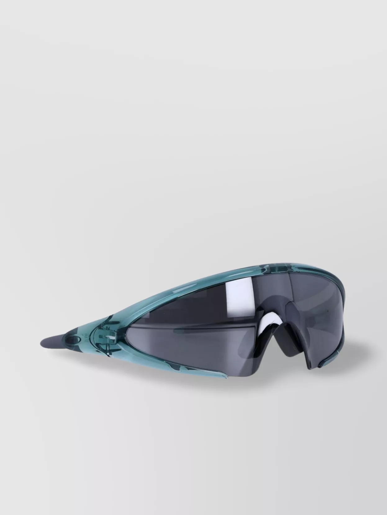 Oakley Sunglasses Curved Temple Wraparound Design
