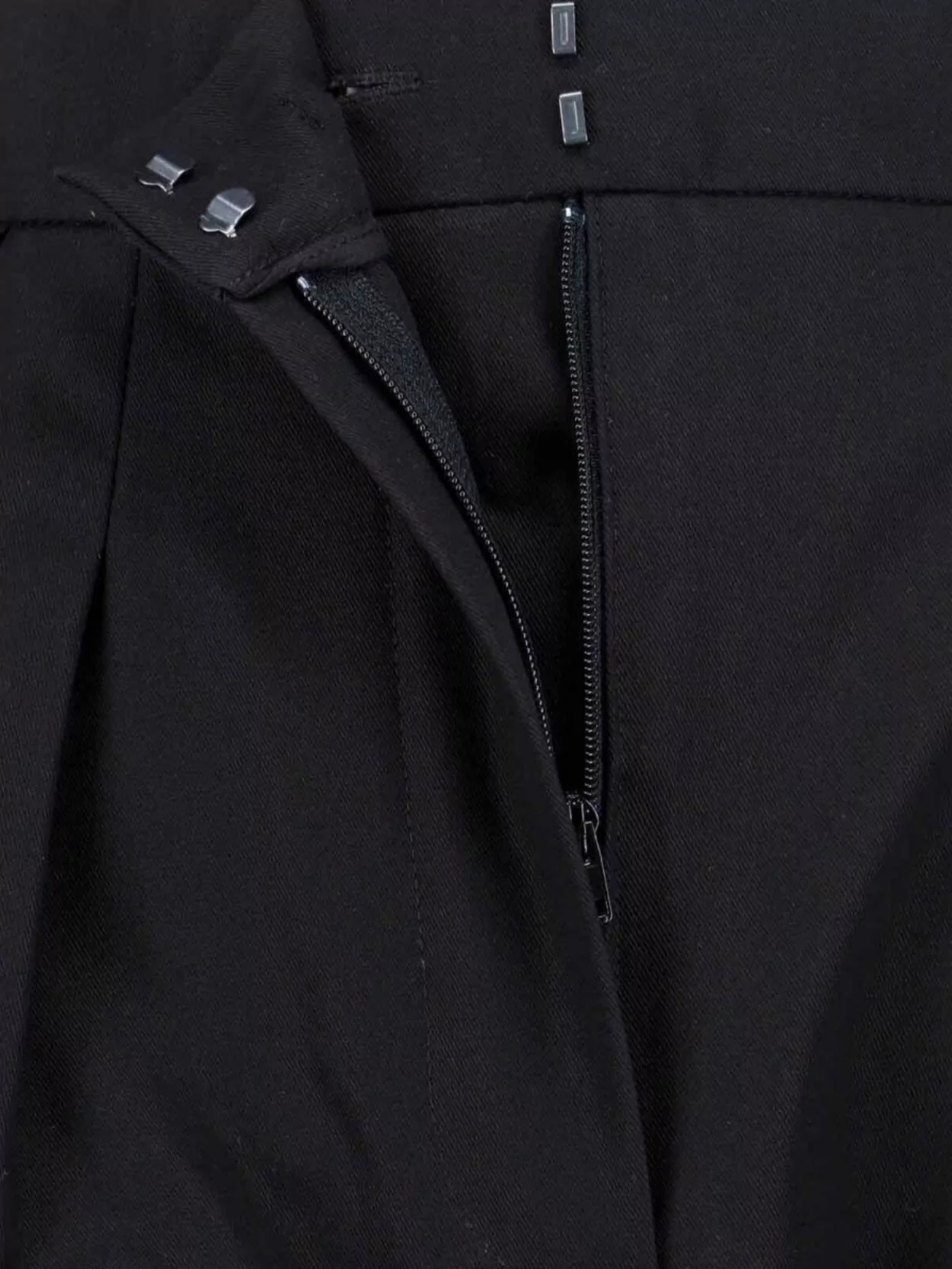 Max Mara Straight Trousers With Pleats And Pockets