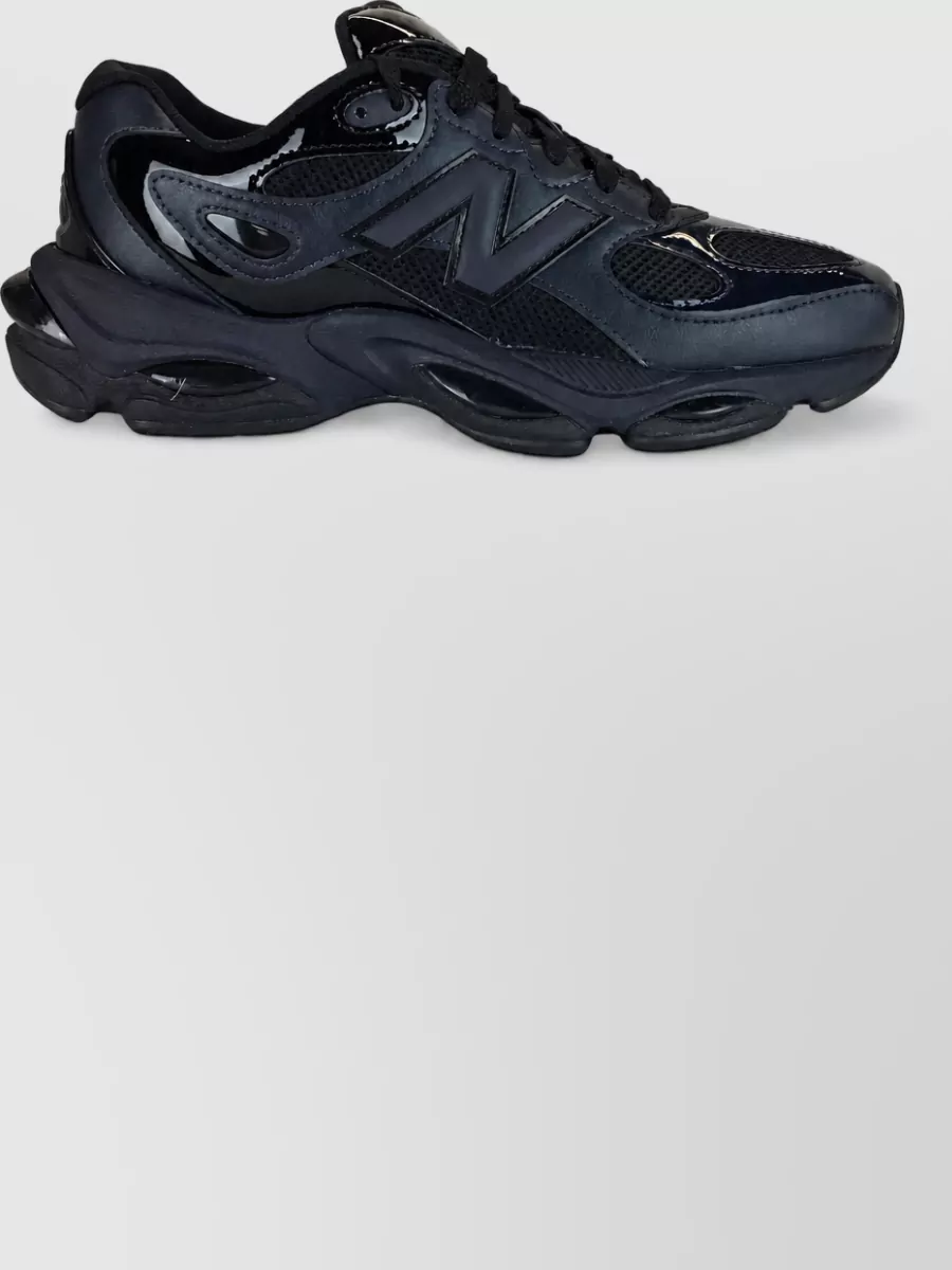 New Balance Low-Top Sneakers
