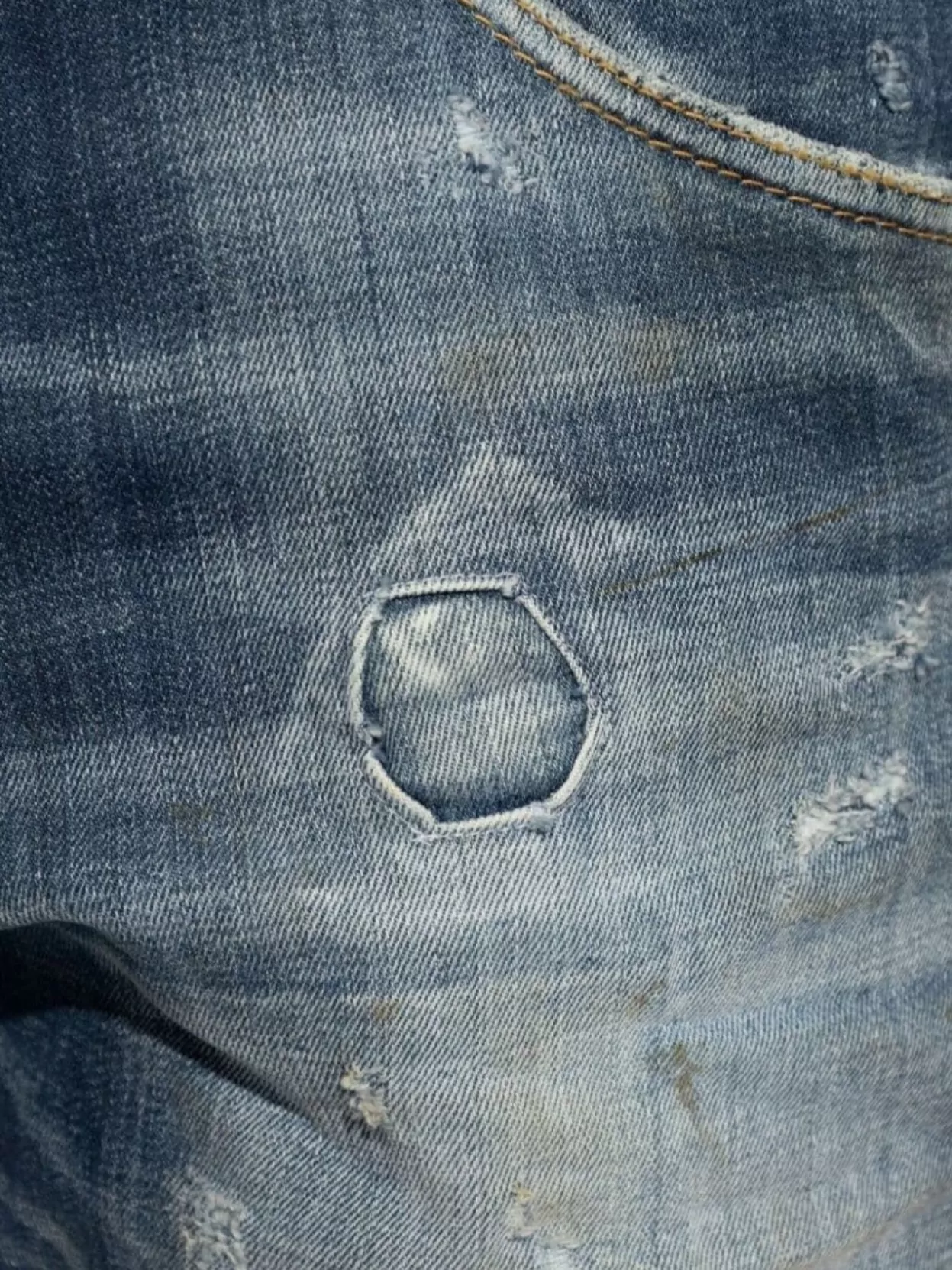 Dsquared2 Distressed Five-Pocket Trousers Belt Loops