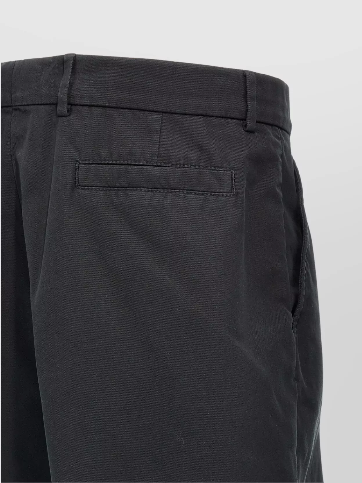 Brunello Cucinelli Bermuda Shorts In Cotton