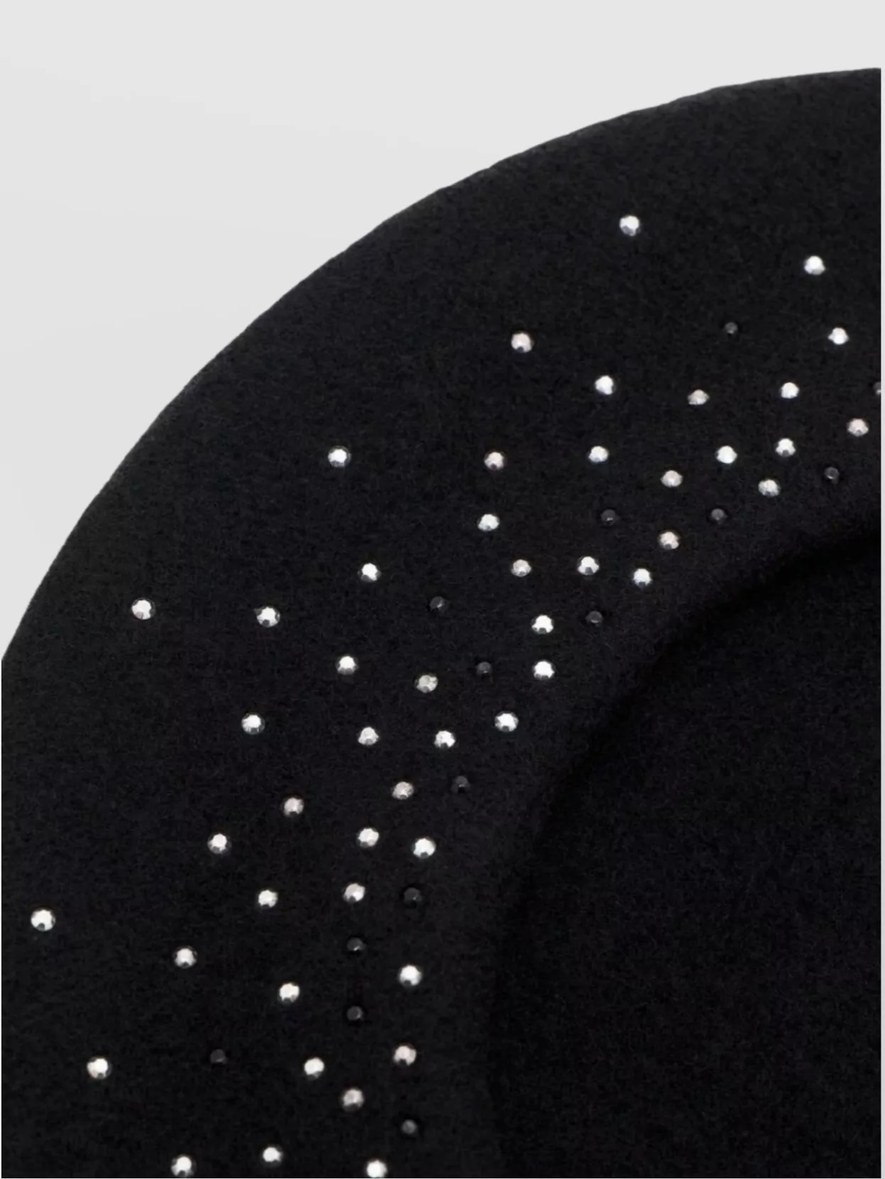 Emporio Armani Round Wool Hat Embellished Design