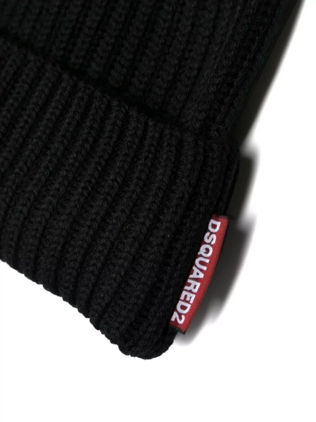Dsquared2 Ribbed Knit Hat And Scarf Set