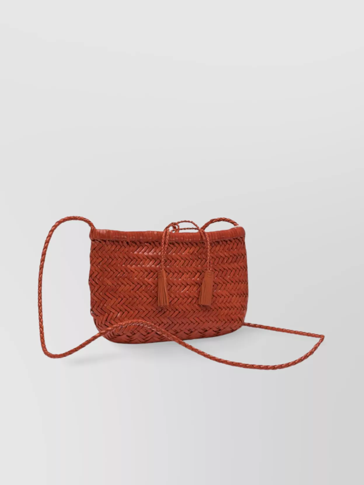 Dragon Diffusion Braided Handle Tassel Woven Cross-Body Bag