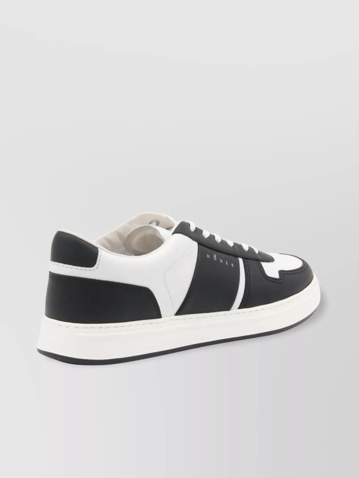 Hogan Round Toe Low Top Sneakers With Contrast Panels And Rubber Sole In Black