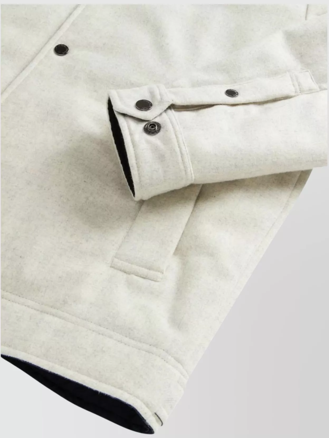 Woolrich Relaxed Fit Jacket Front Pockets