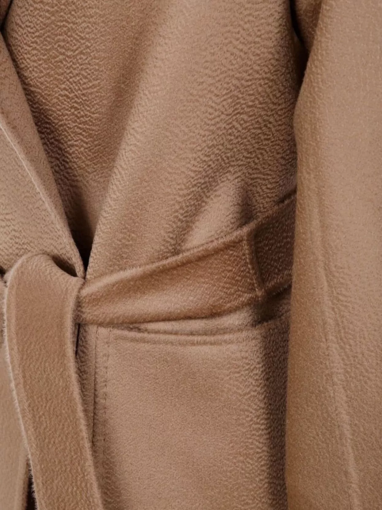 Max Mara Waist Belted Long Sleeve Coat Lapels Pockets In Nude