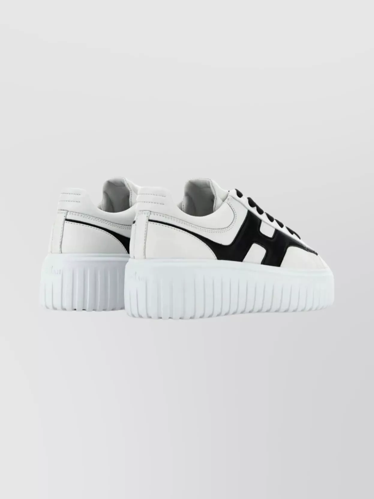 Hogan Sneakers With Contrast Panel And Round Toe In White