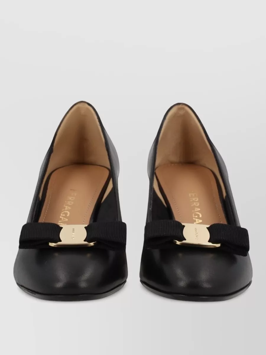 Ferragamo leather vara pumps