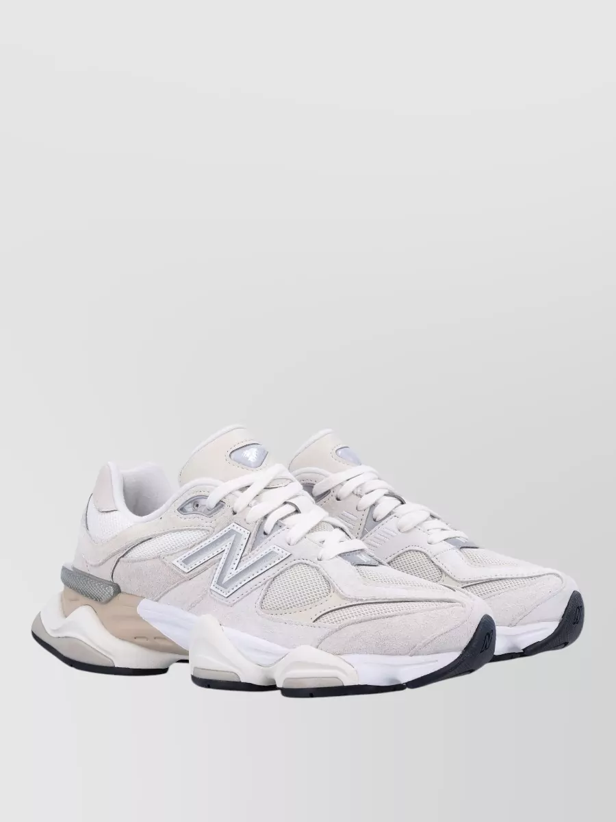 New Balance 9060 Low-Top Sneakers