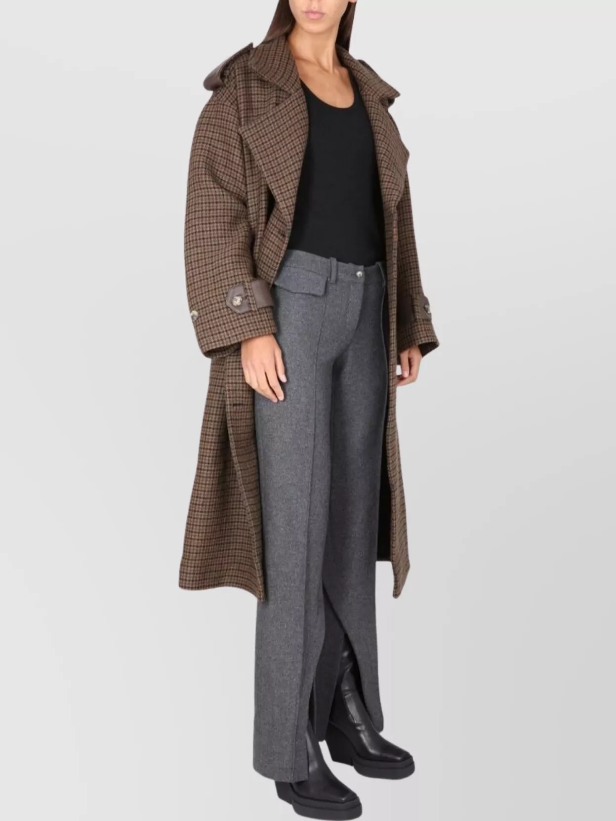 THE MANNEI CHECKERED DOUBLE-BREASTED COAT BUTTON DETAILING