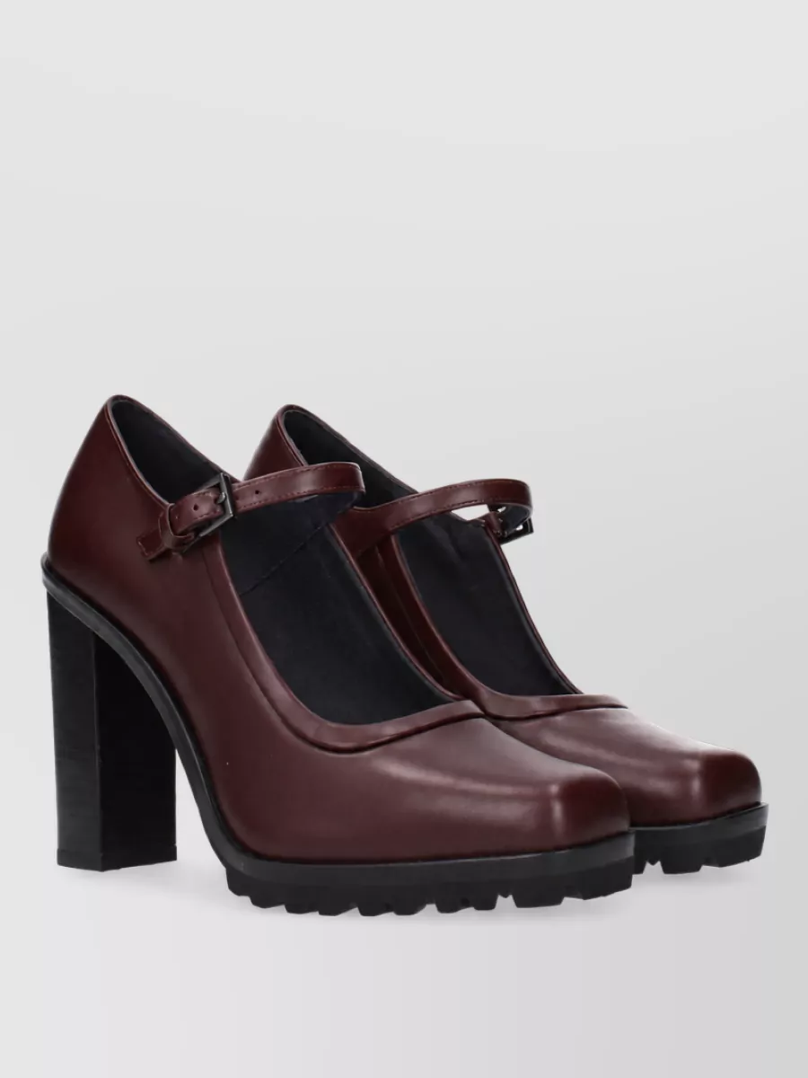 Max Mara leather high heel pumps