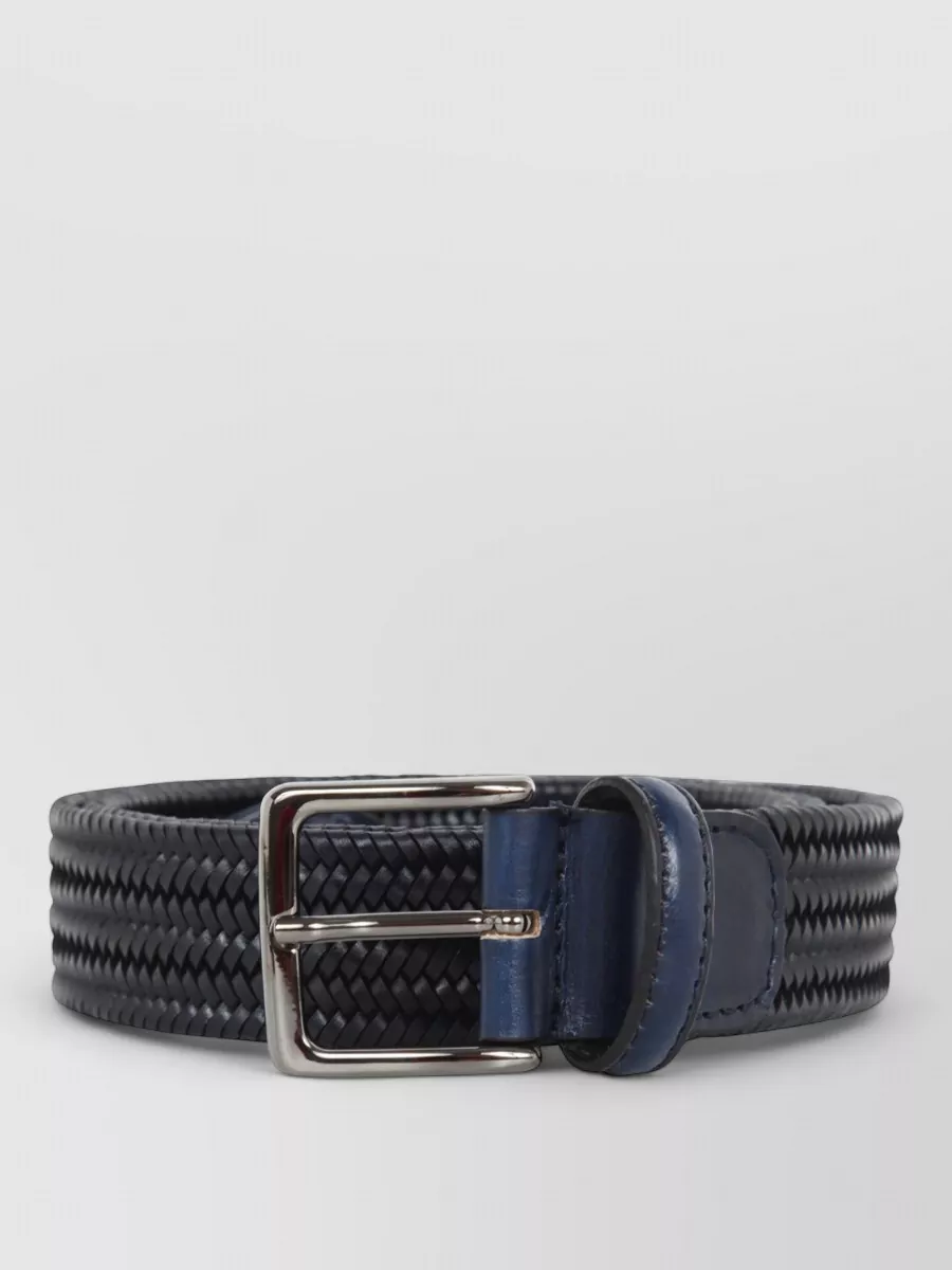 Sait leather belt