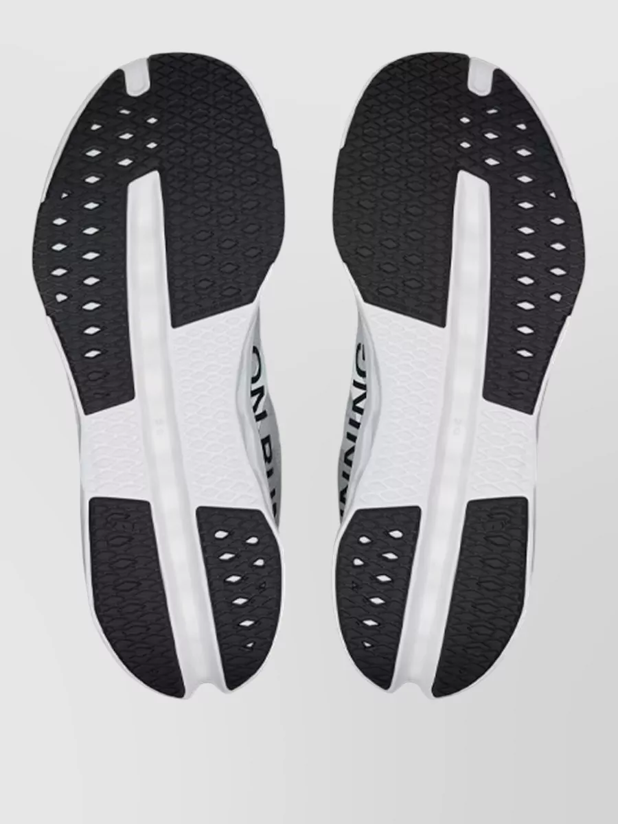 On Cloud Coast Mesh Sneakers Perforated Sole