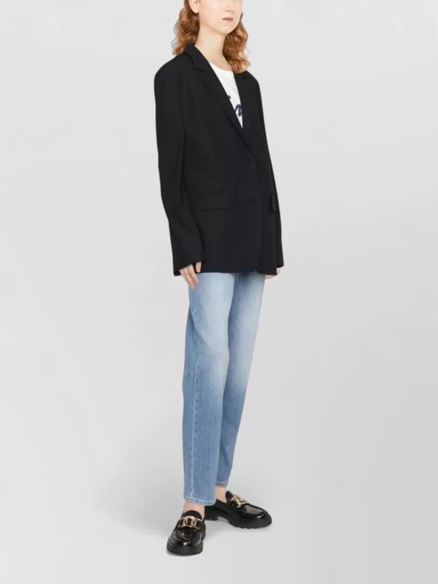 Closed Single-Breasted Blazer