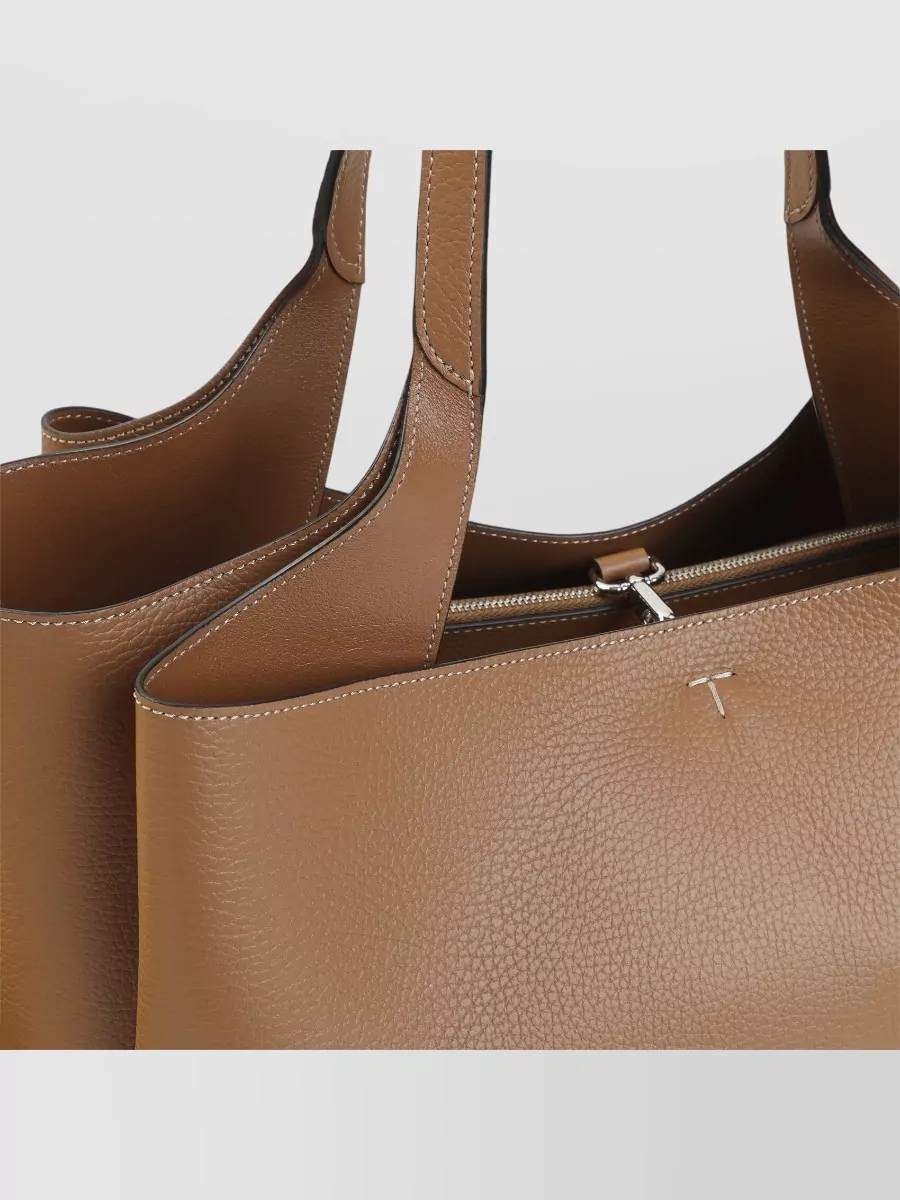 Tod's Medium Leather Tote Bag
