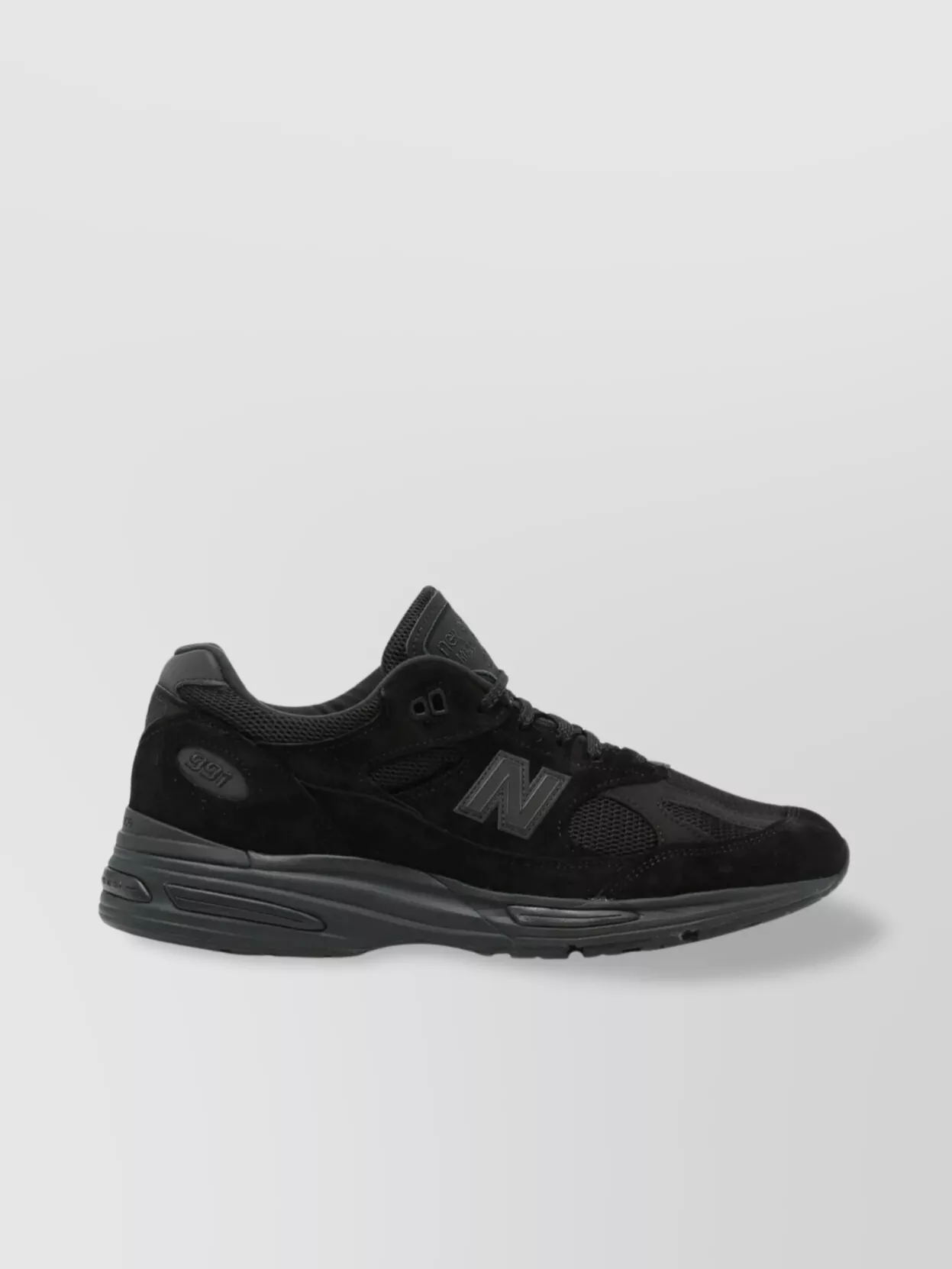 New Balance Made In Uk 991v2 Sneakers Black In Black