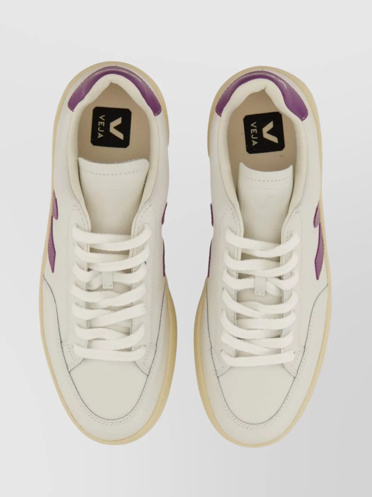 Veja V-12 Rubber Sole Sneakers With Contrast Heel Tab