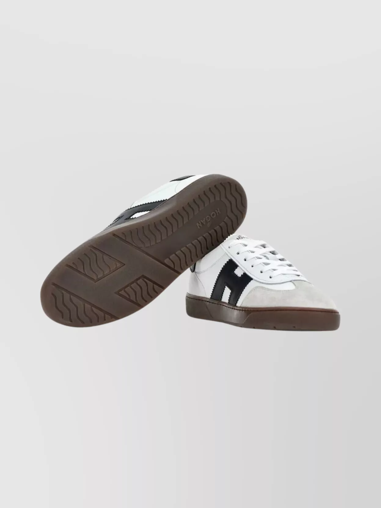 Hogan Sneakers With Contrast Panel And Round Toe