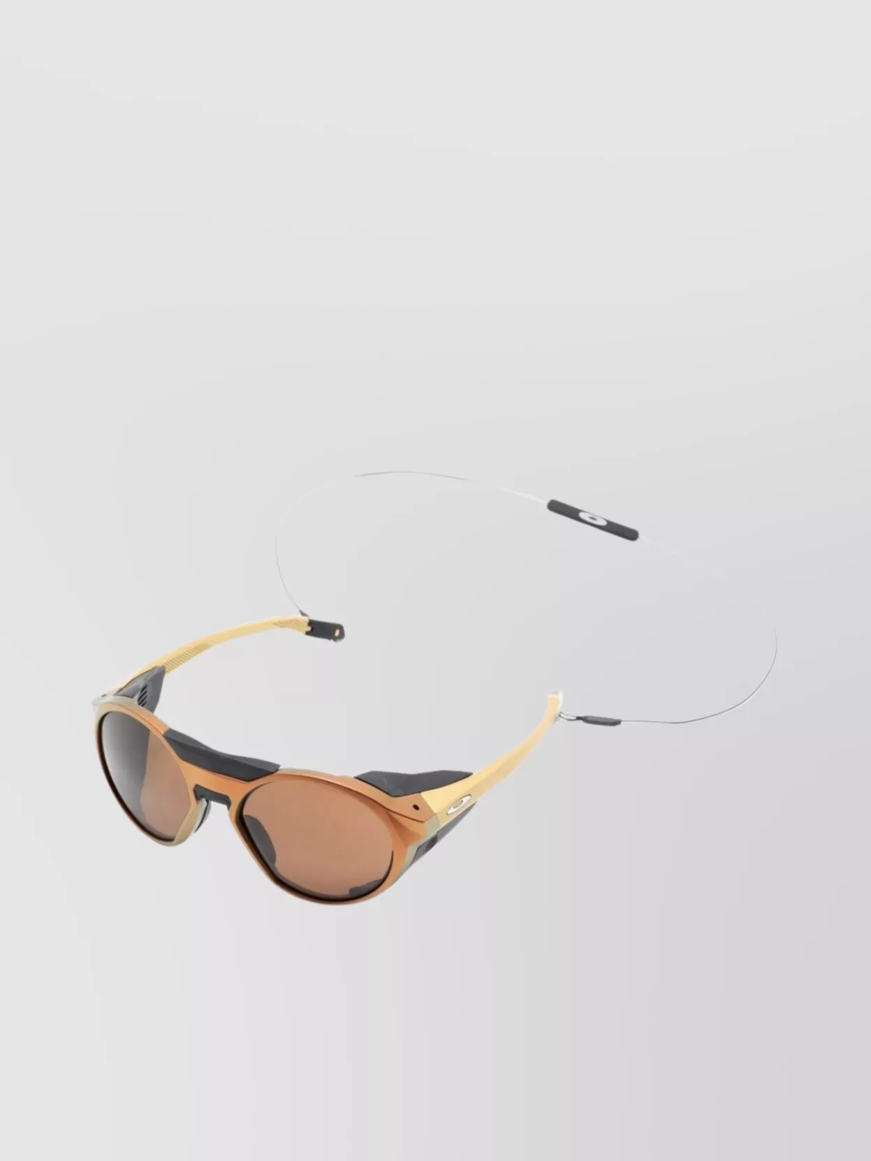 Oakley Sunglasses With Detachable Glasses Chain And Side Shields