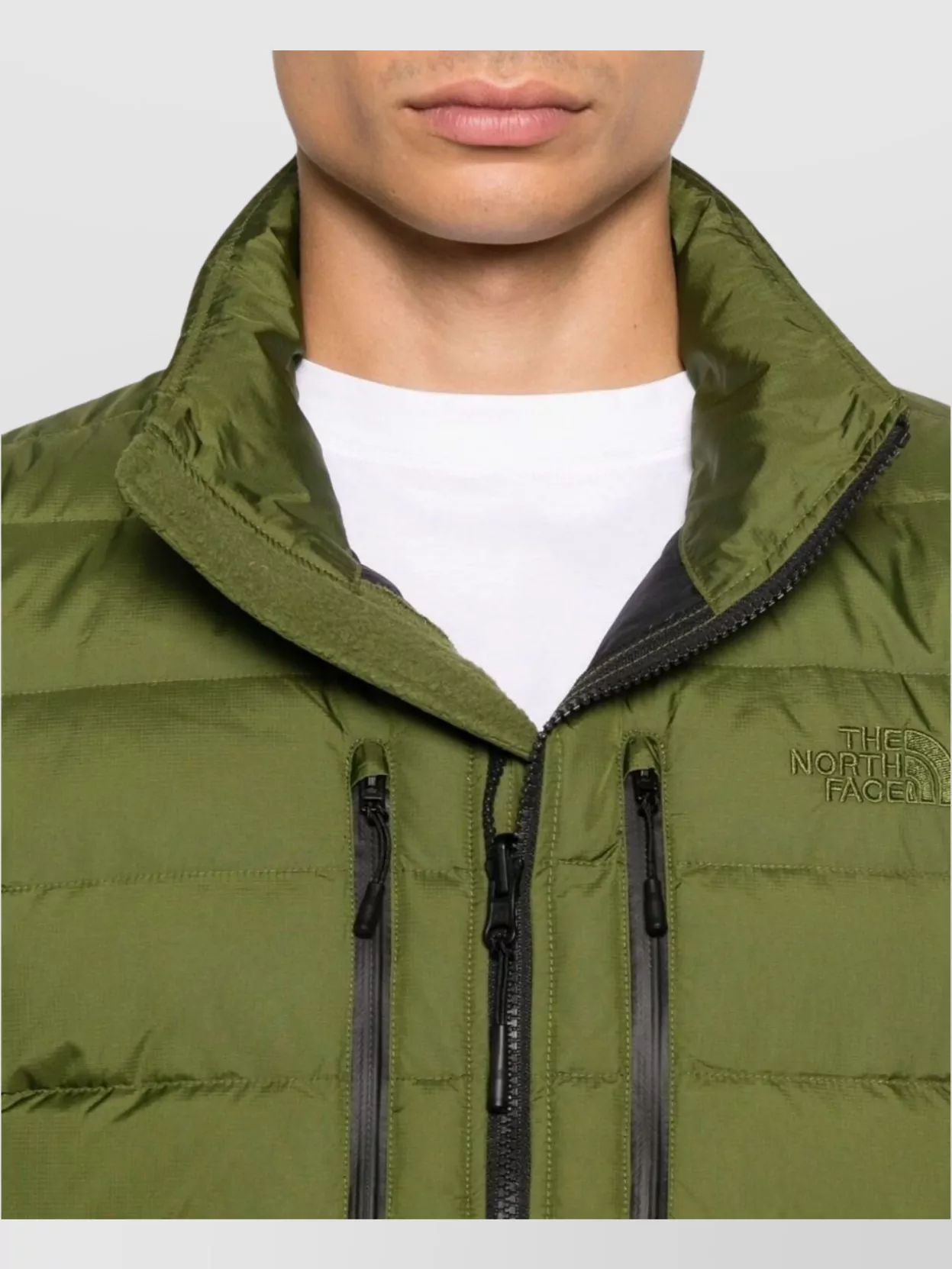 The North Face Modern Utility Jacket Featuring Functional Elements
