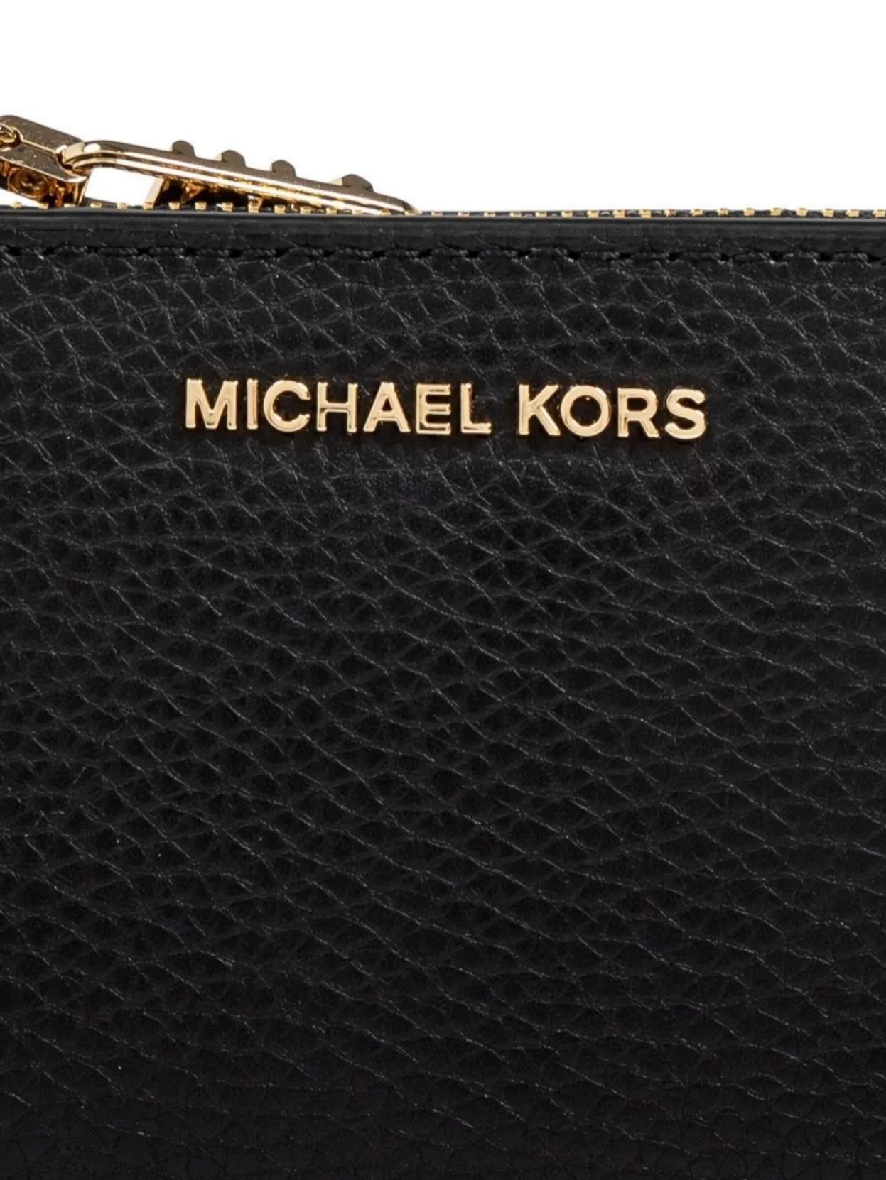 Michael Kors Wallet Featuring Gold-Tone Hardware