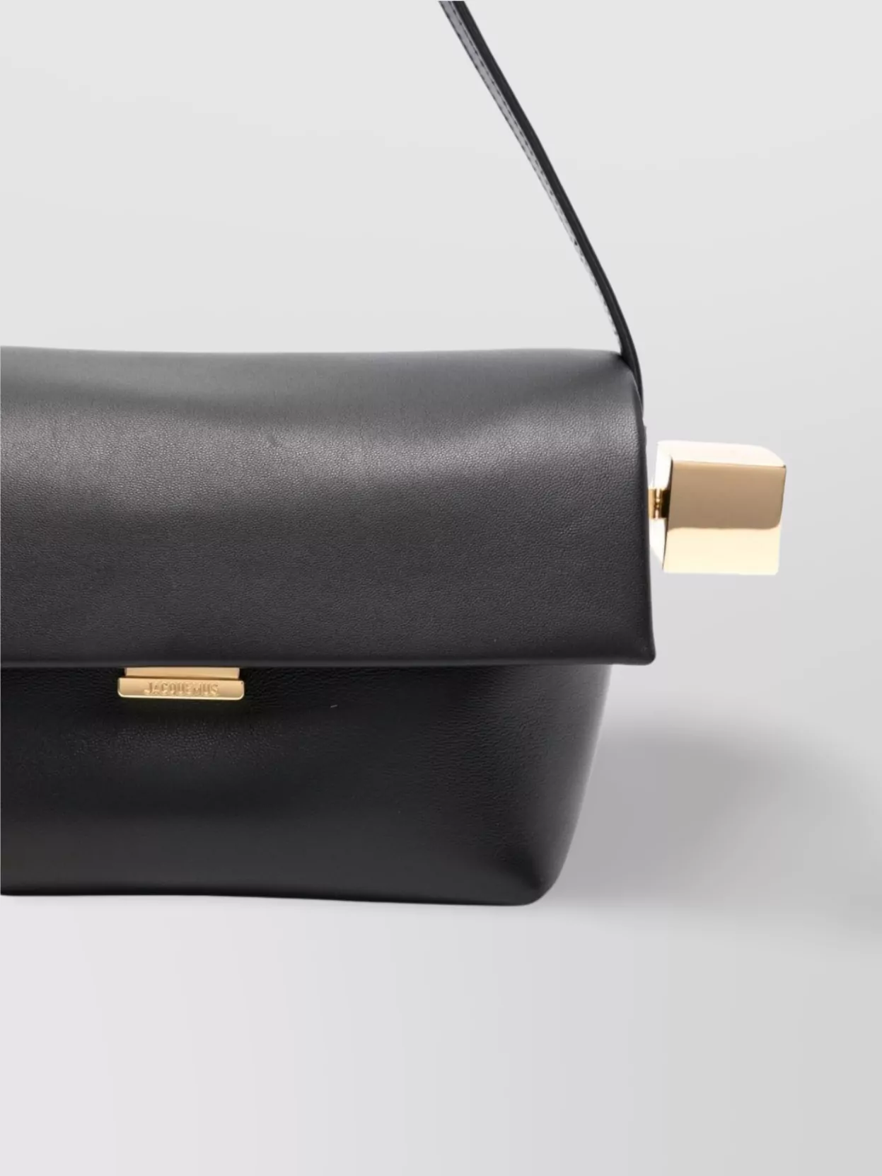 Jacquemus Shoulder Bag Gold-Tone Hardware