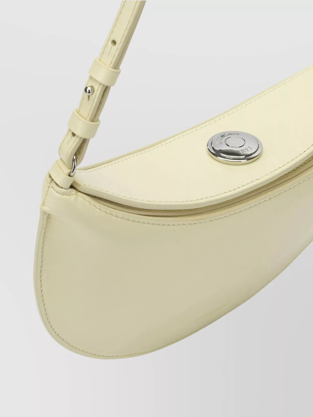 Jacquemus Oval Shoulder Bag Adjustable Strap
