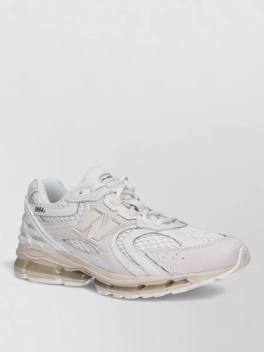 New Balance leather low-top sneakers