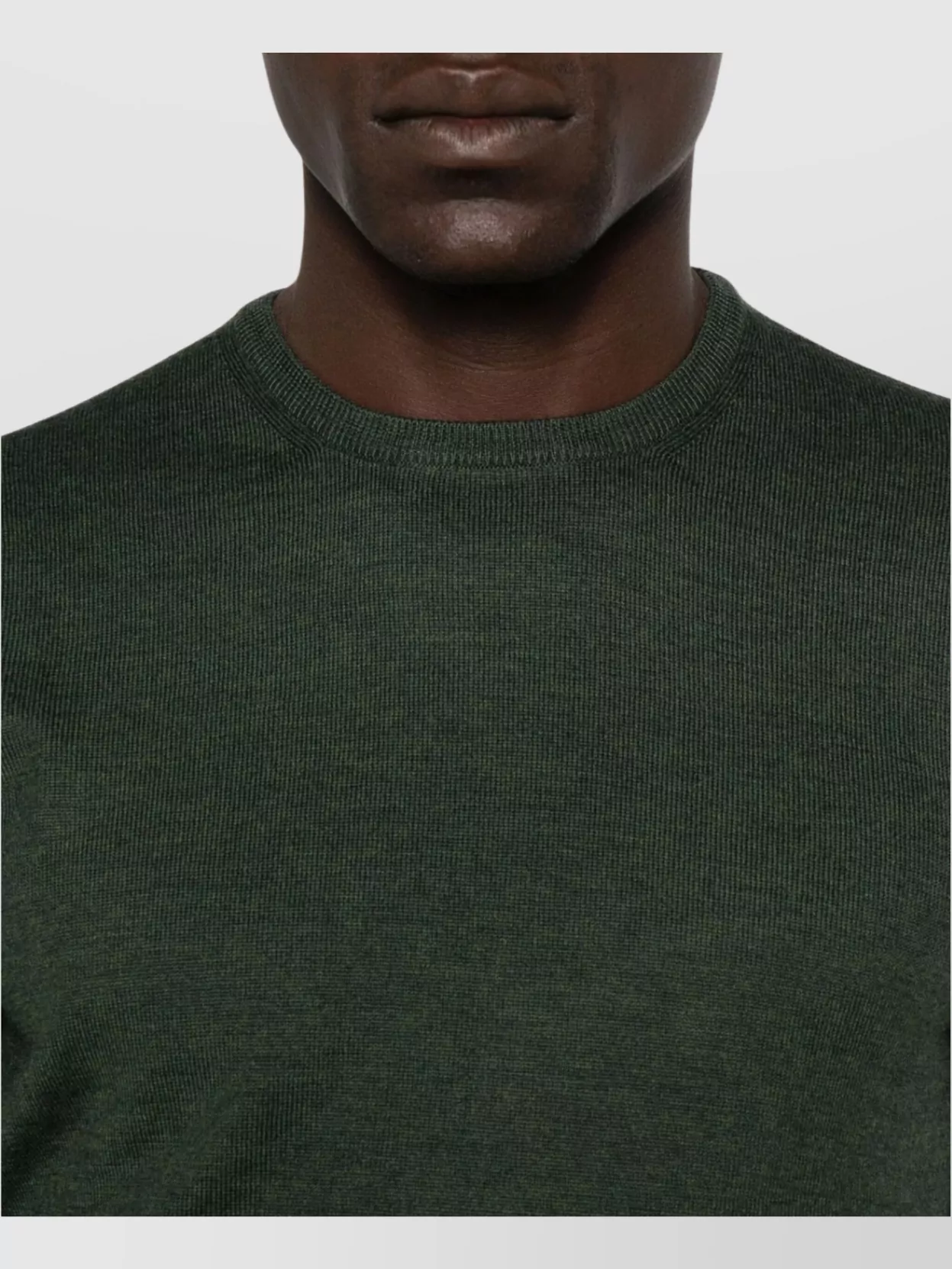 Tagliatore Fine Knit Long Sleeve Crew Neck Sweater