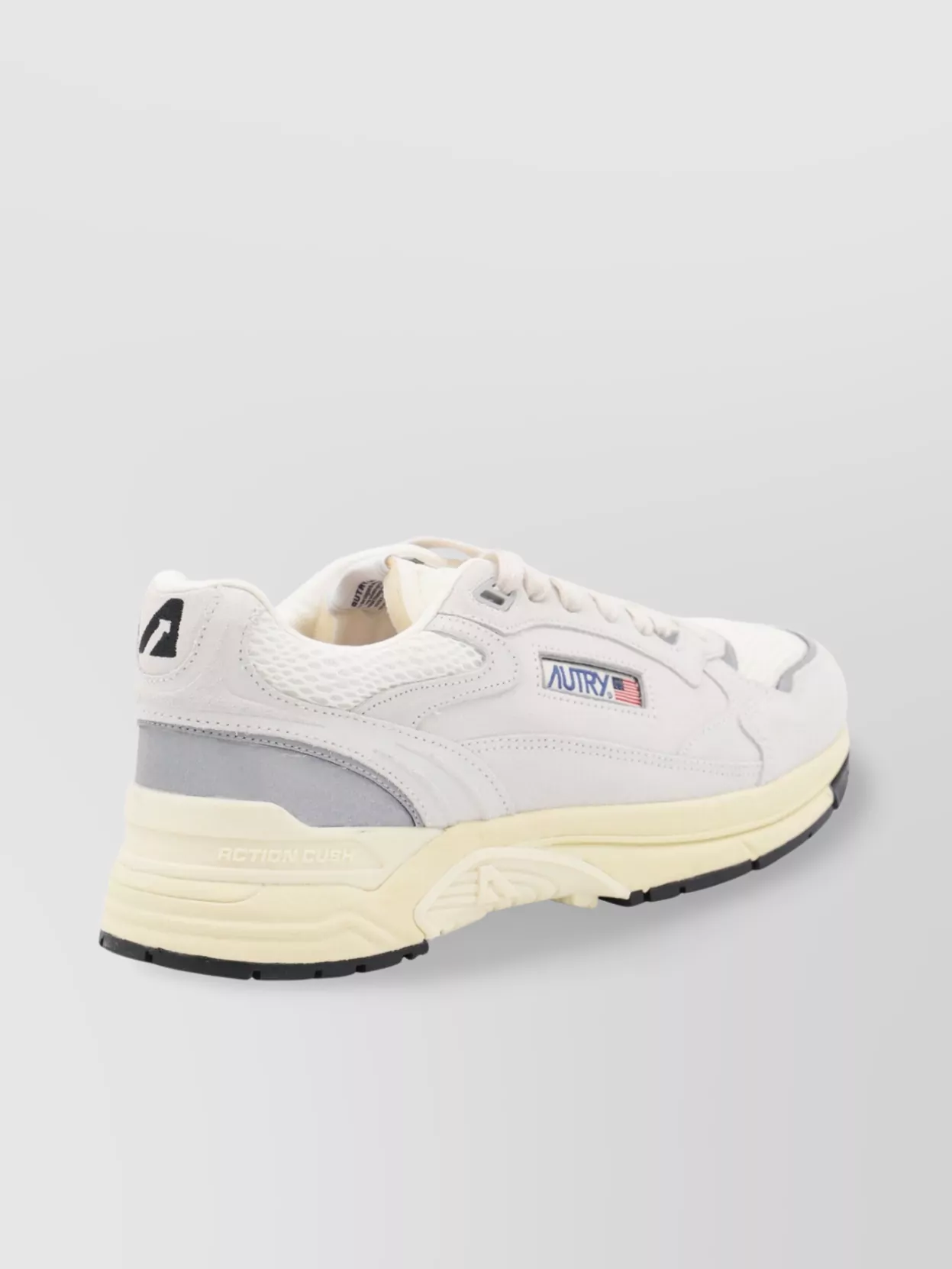 Autry Mesh Panel Low Top Sneakers In Gray
