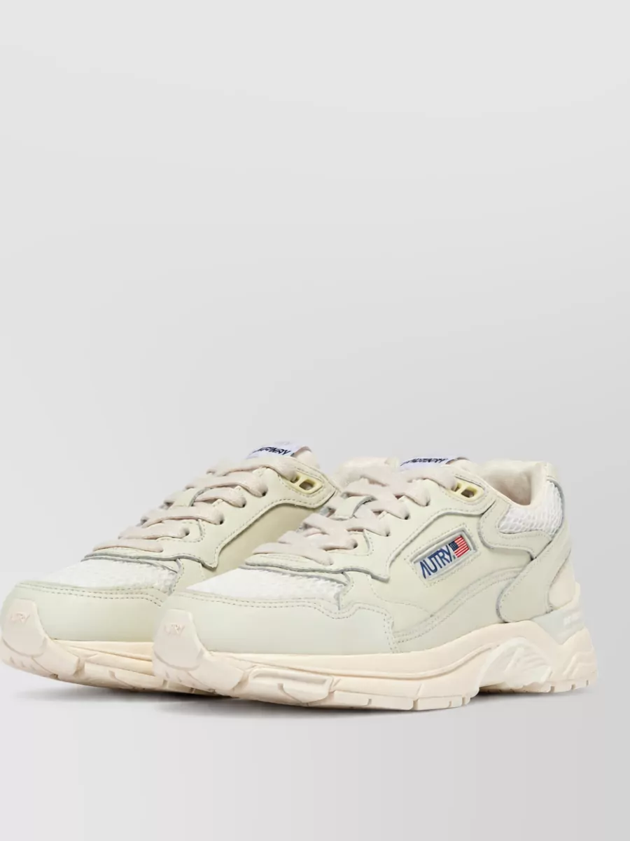 Autry low-top sneakers
