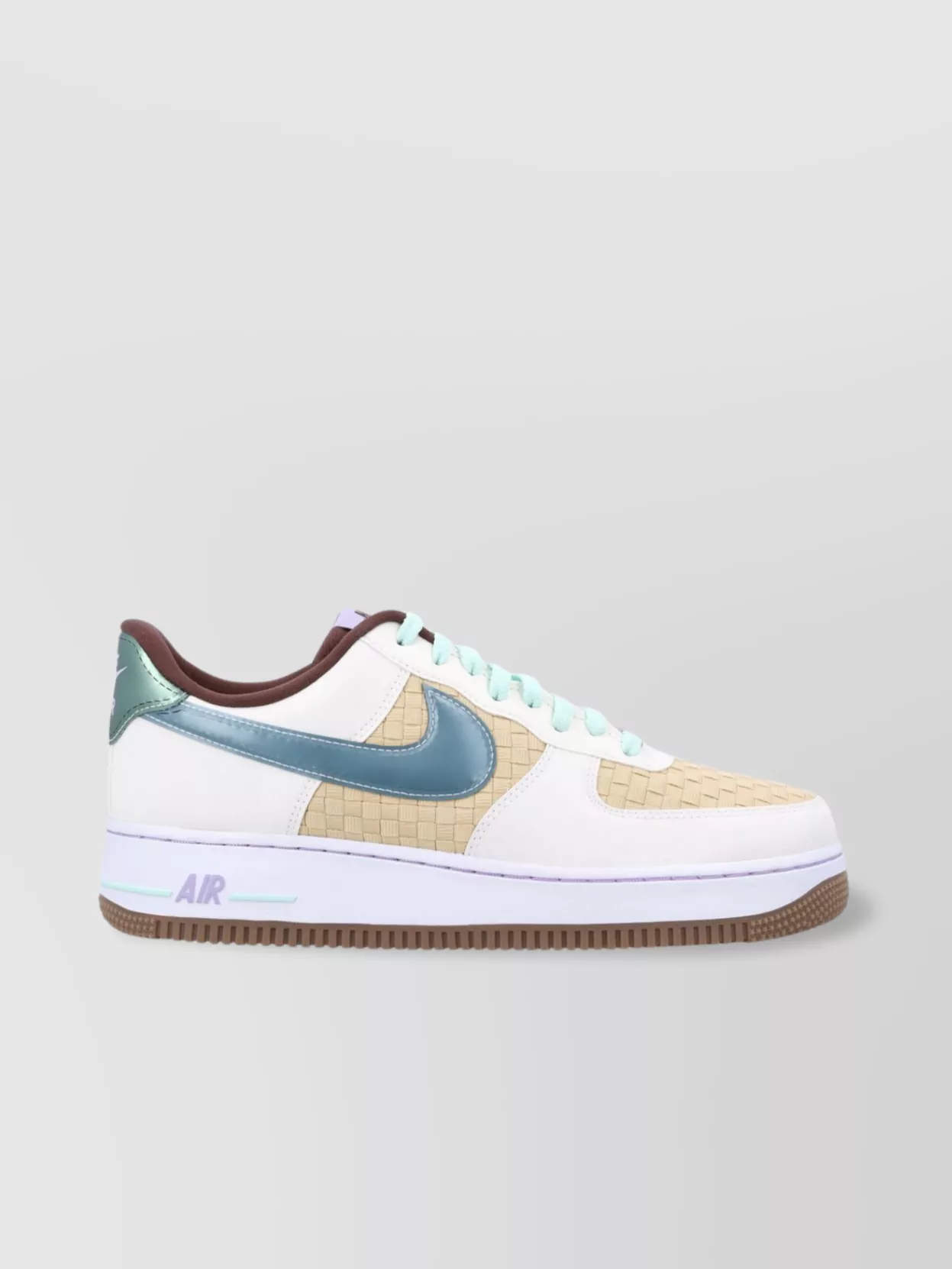 Nike Low-Top Retro Sneakers Round Toe