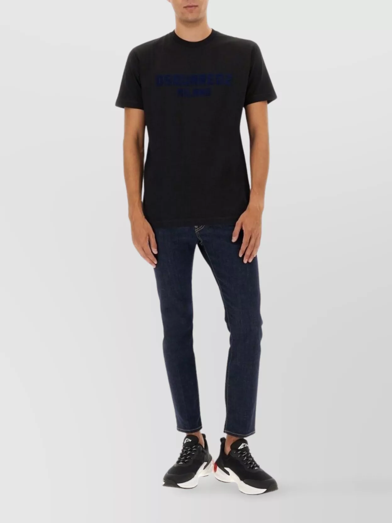 Dsquared2 Regular Fit Crew Neck Short Sleeve Top In Gray